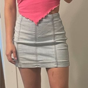 Wild Fable light denim skirt